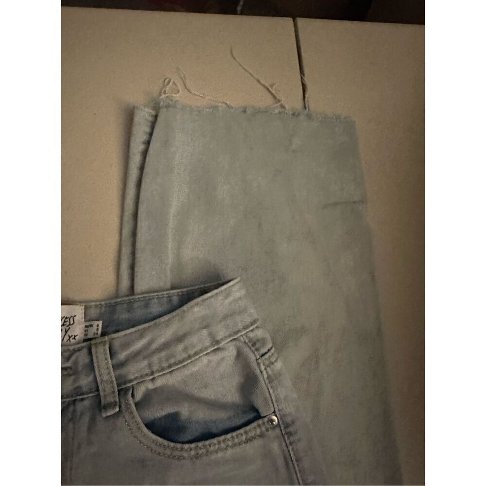 Princess Polly Raw Hem straight leg jeans 2 wide leg - Picture 6 of 8